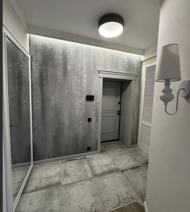 Продам 3-комн квартиру в районе Херсонская ул.