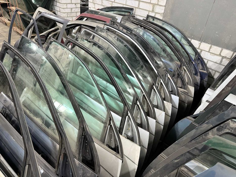 Дверь передняя правая Двери Opel Omega B 1994- Опель Омега Б