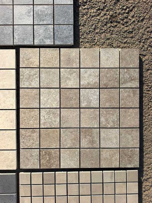 Mozaiki gresowe 30x30 podłogowe ścienne - 20 modeli - tanie płytki ceramiczne - 5 zł/szt (plaster)