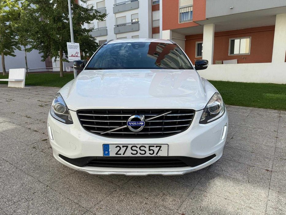 VOLVO XC60 D4 Automatico