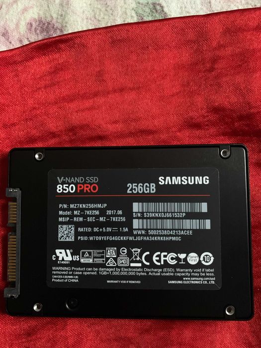 CRUCIAL MX500 500GB  Читайте  Опис