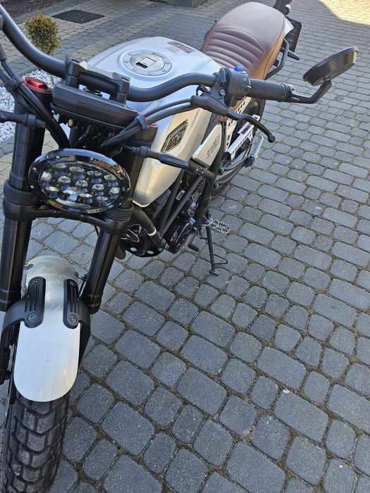 Zipp Scrambler 125 z 2022