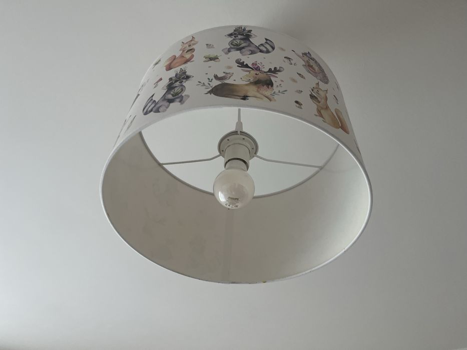 Lampa wisząca do pokoju dziecka zwierzątka