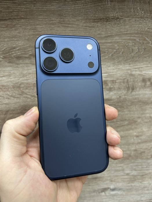 iPhone 17 Pro 256Gb Deep Blue з гарантією