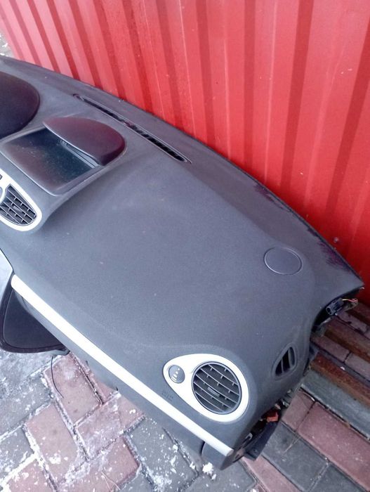 Панель Панель передняя салона , торпеда Renault Clio 3