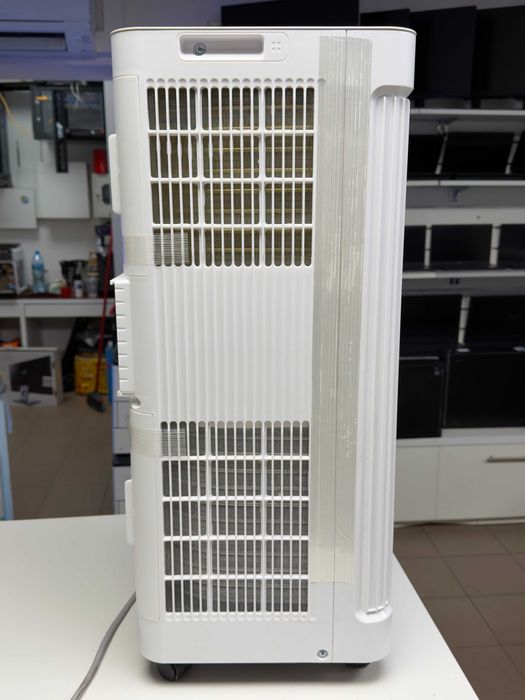 Klimatyzator przenośny Comfee Smart Cool 7000-3 | 7000BTU | 16-35 Stopni | Powystawowy | NA LATO | Idealny do domu! |