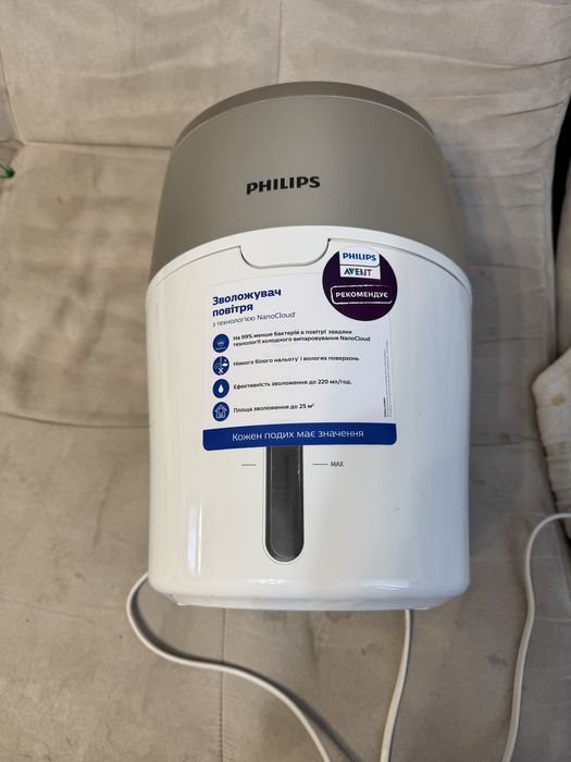 Увлажнитель  воздуха  Philips  HU4803