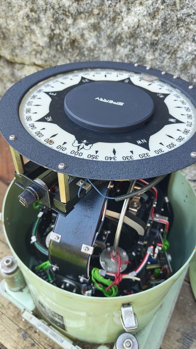 girobussula modelo SPERRY MARINE SR-120 GIROCOMPASS
