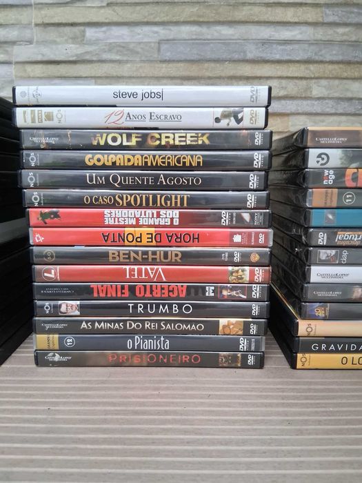 Vende-se Conjunto 73 DVD`s de Filmes
