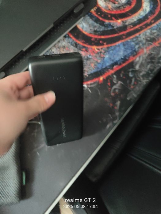 Pawerbank 32000 mach