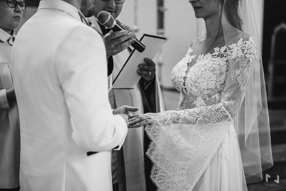 Suknia ślubna z trenem,długie rekawy+welon za darmo