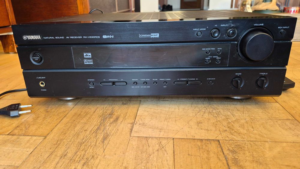 Amplituner Yamaha RX-V530RDS, oryginalny pilot