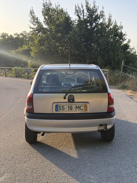 Opel Corsa B Gasolina