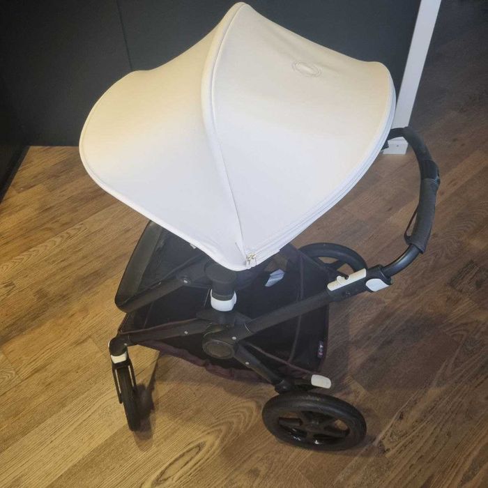 Дитяча коляска Bugaboo Fox 2 (2 в 1) — люлька + прогулянковий блок.