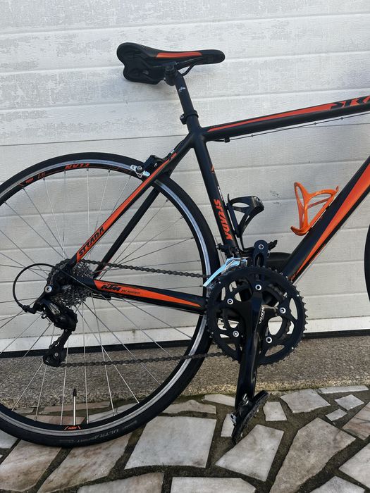 Bicicleta de estrada KTM Strada 800