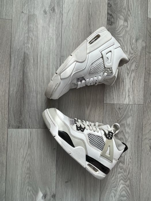 Air jordan 4 Military Black / Pure Money жіночі кросівки