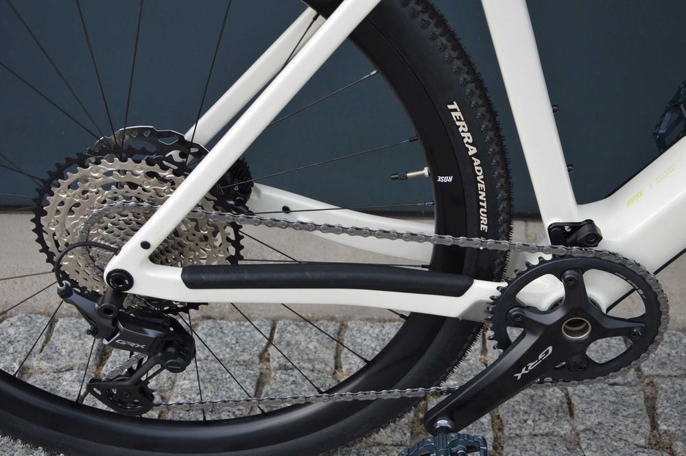 Rower Gravel Rose Backroad - Karbon / 1x12 GRX 820 - 2026 - rozmiar M/L