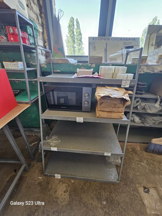 Продам стелажі для складу, гаража.