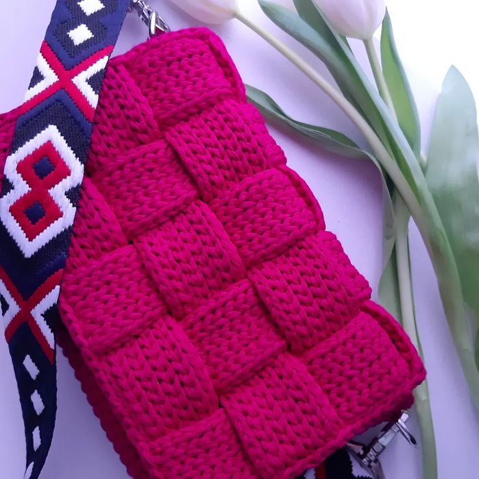 Сумка Тессі в стилі bottega