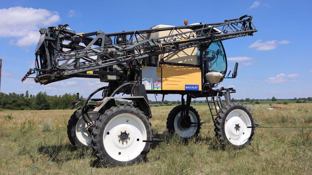 Обприскувач самохідний BOGUSLAV IBIS 3200-24
