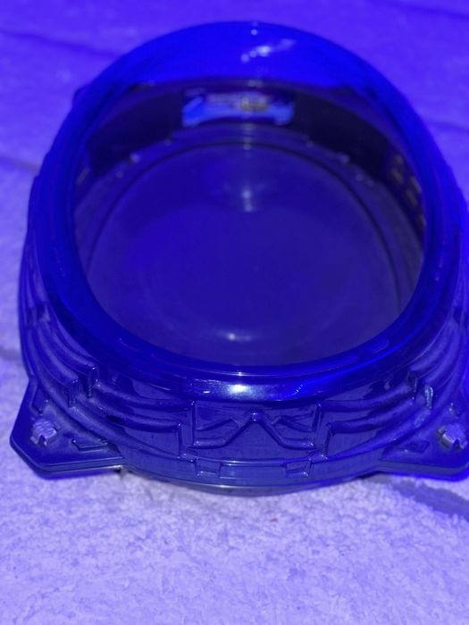Arena beyblade em otimo estado