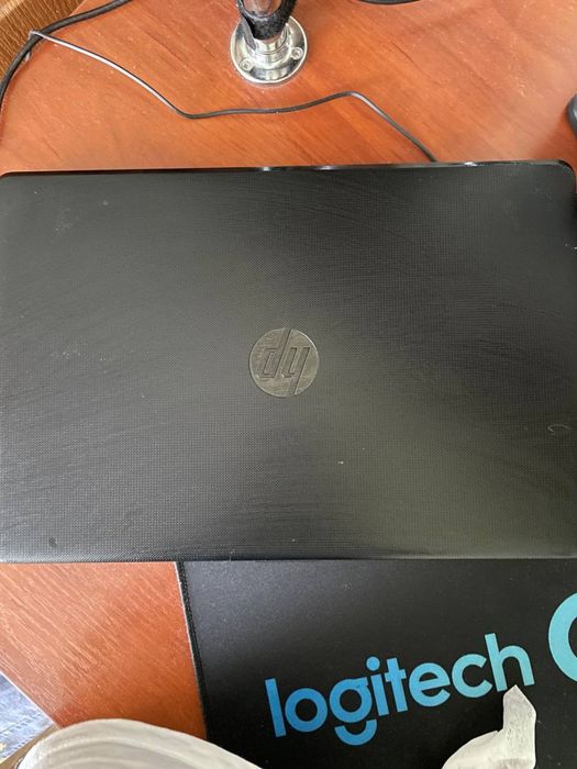 Продам ноутбук hp 15ra013nt