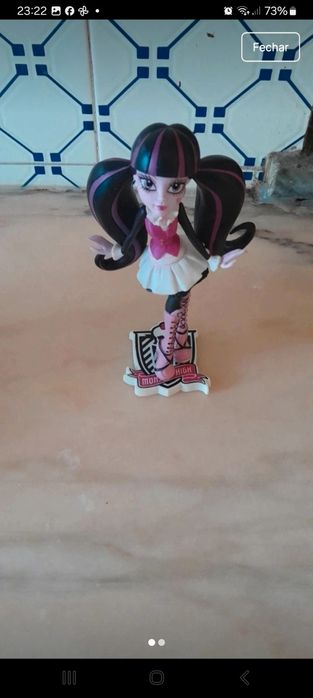 Barbie bratz monster high