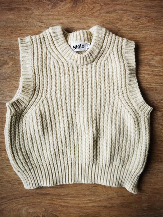 Kamizelka wełniana wool Molo rozmiar 134-140 cm, 9-10 lat kremowa