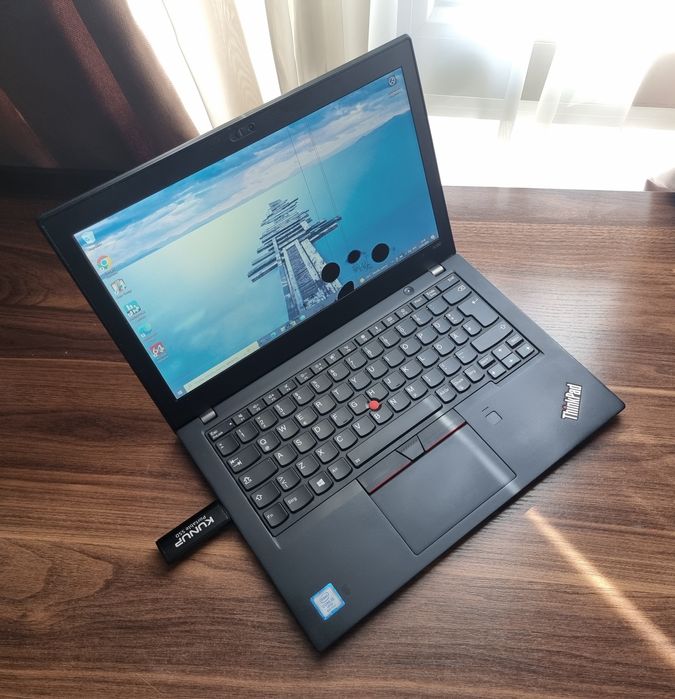 Lenovo ThinkPad x280 i5 8350u/16gb ram/0gb ssd