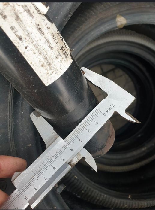 Стойки тігуан Tiguan