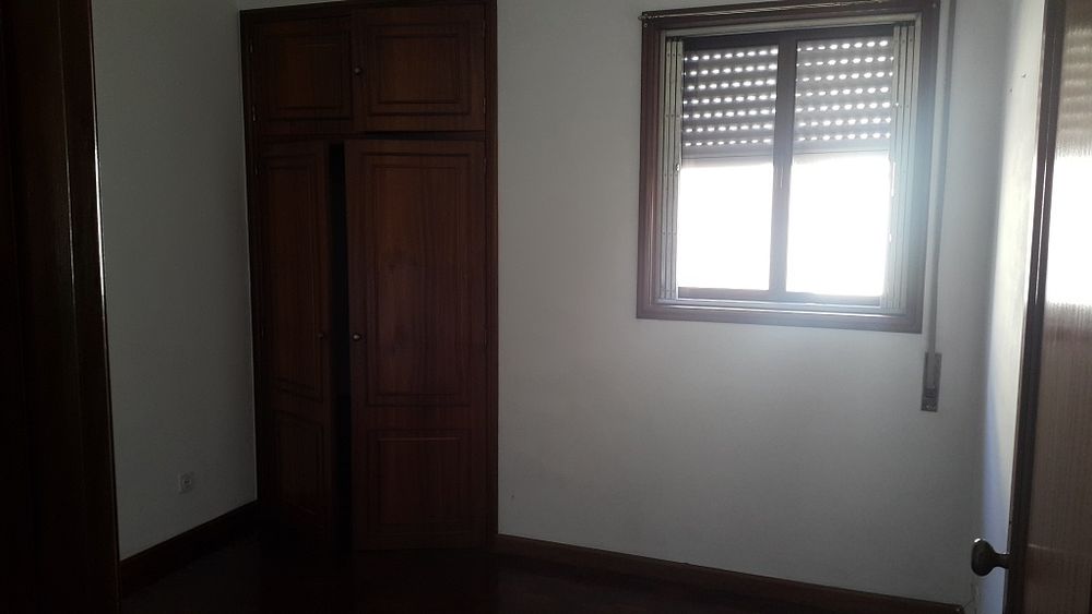 T2 com garagem box (Rio Tinto, Forno, perto da Areosa)