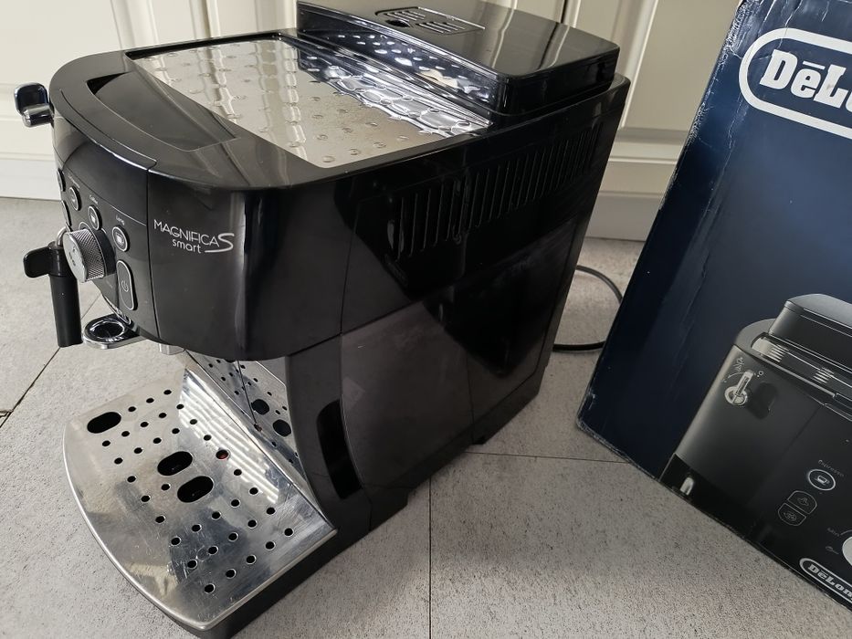 Ekspres automatyczny Magnifica S smart