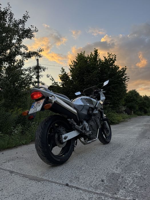Мотоцикл honda cb600f hornet s 2001р