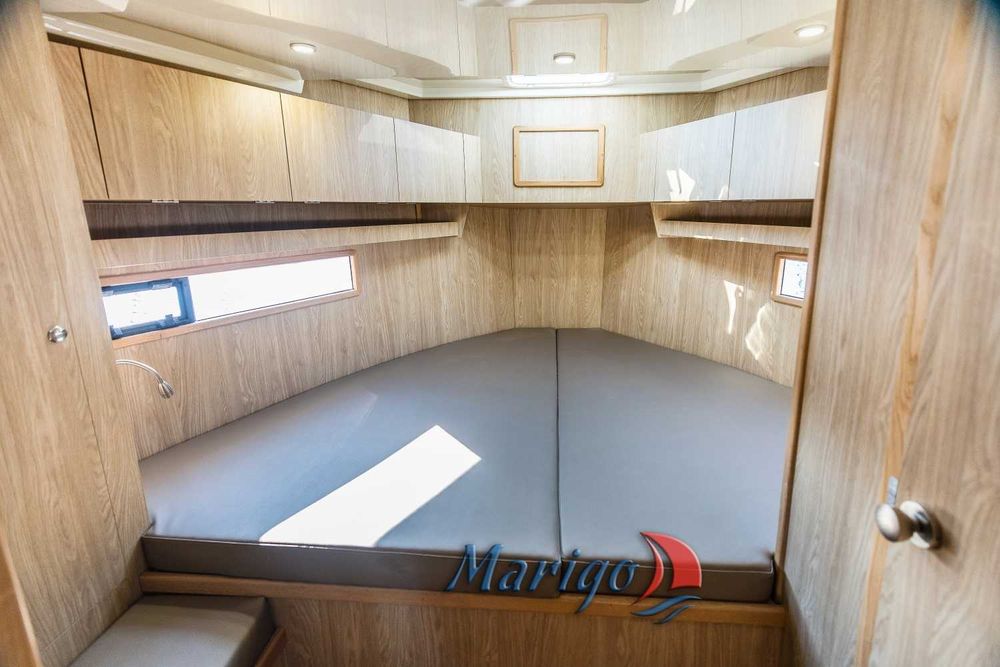 FUTURA 40 Czarter Mazury Jacht Motorowy bez Patentu 1200 PLN MAJ