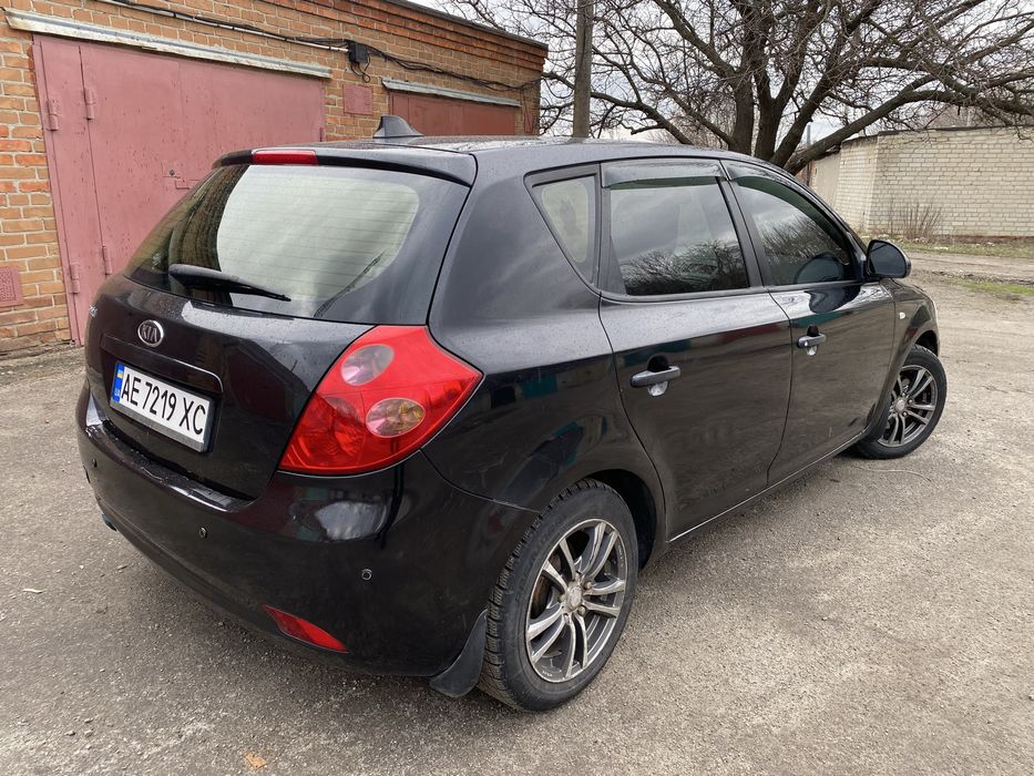 Kia Ceed 1.6 Газ/Бензин