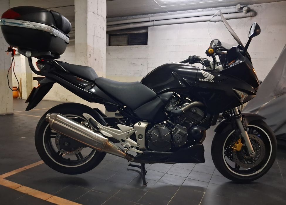 Honda CBF 600 imaculada