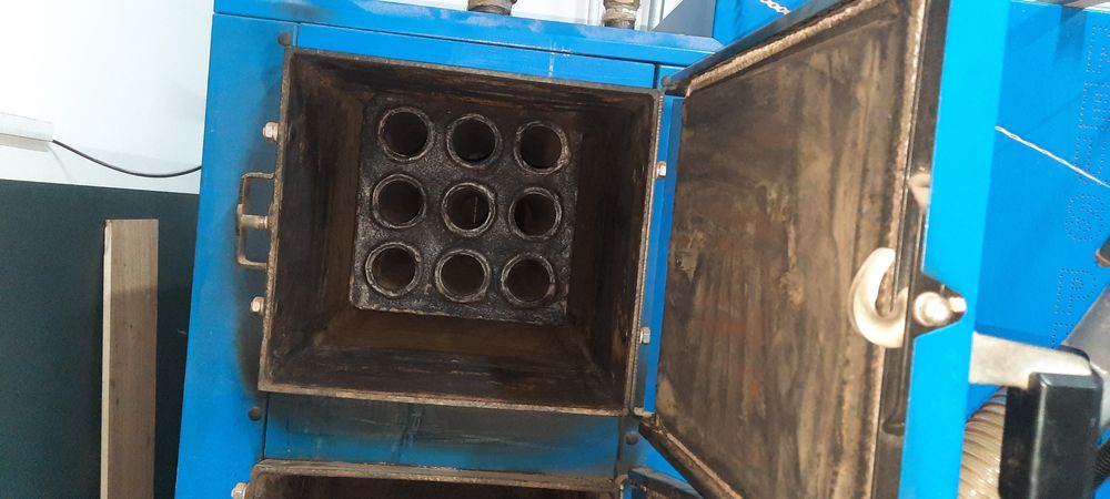 Чистка димоходів Сажотрус Трубочист