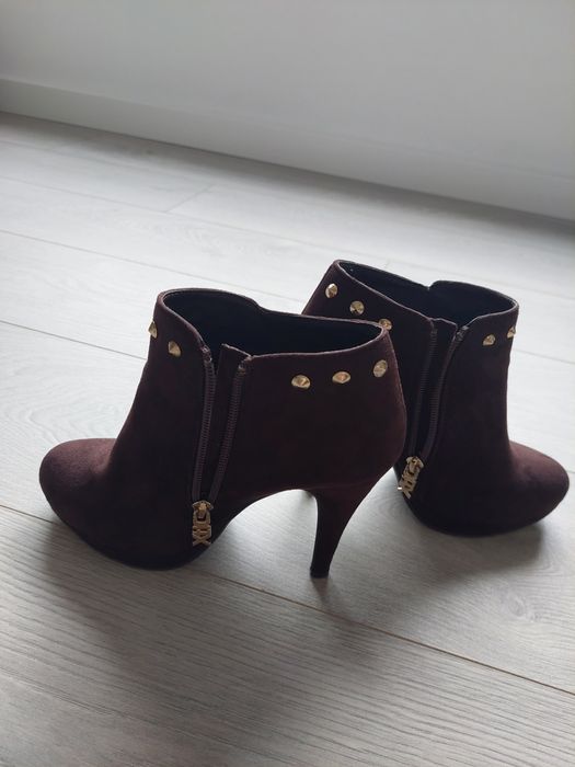 Botins marca Xti