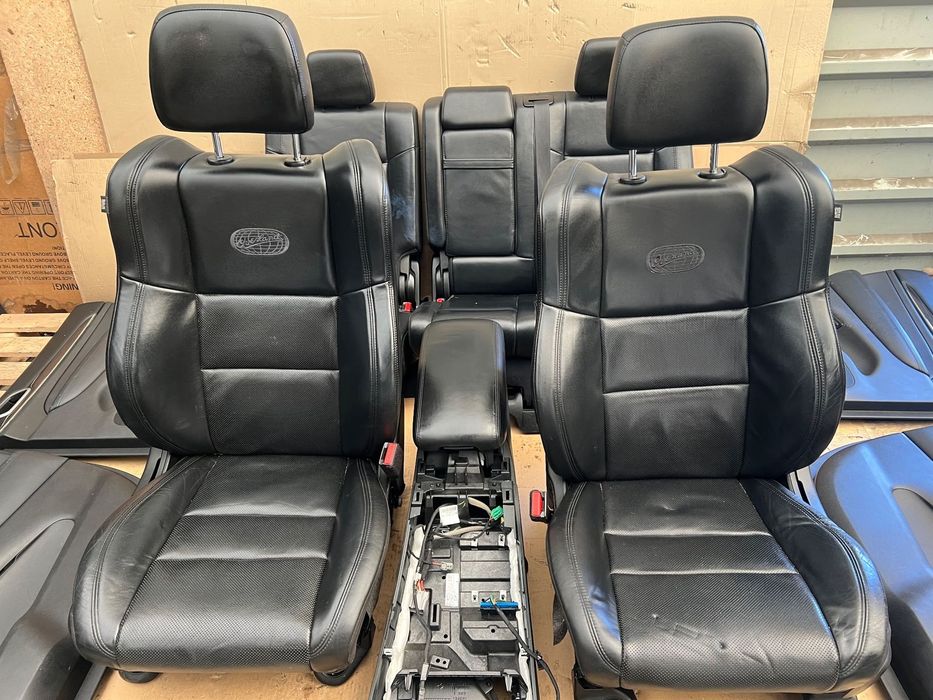 JEEP GRAND CHEROKEE WK2 LIFT OVERLAND FOTELE KANAPA