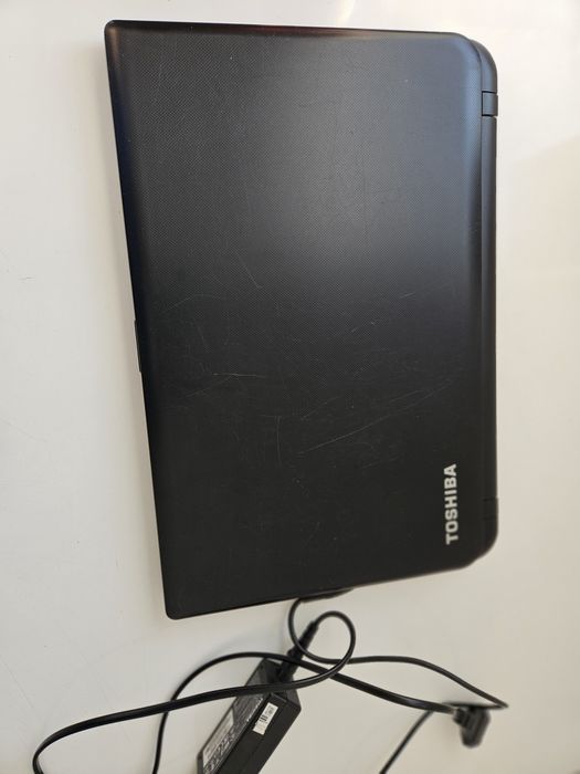 Laptop   Toshiba
