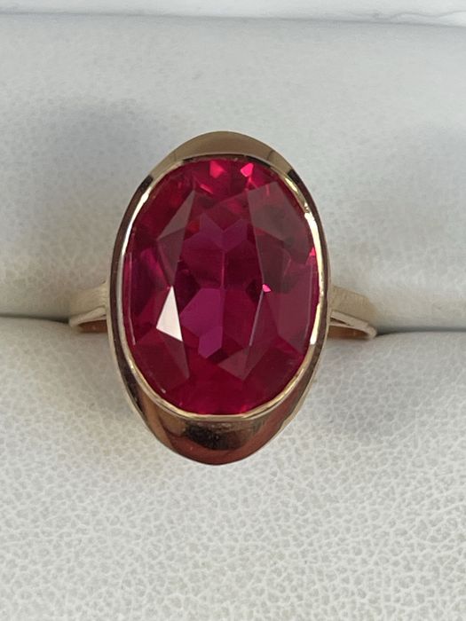 Złoty Rosyjski Pierścionek z Kamieniem Złoto 583