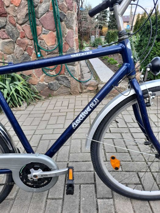 Rower trekkingowy ACTIVE ALU 28” 7 biegów koszyk sprawny