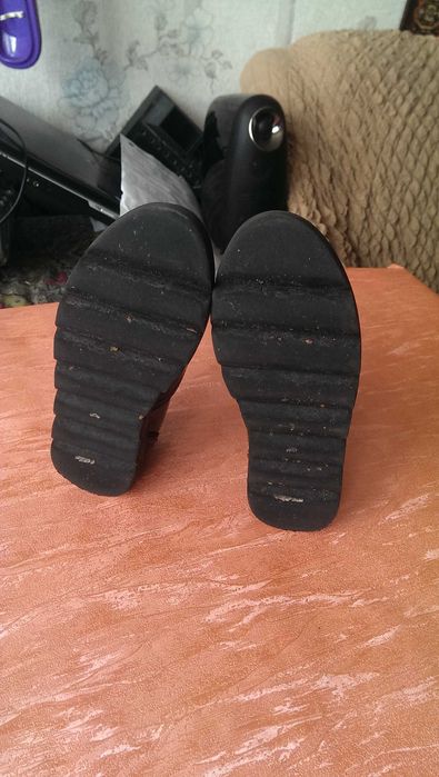 Туфельки на мальчика в прекрасном  состоянии  19 см. Tu School