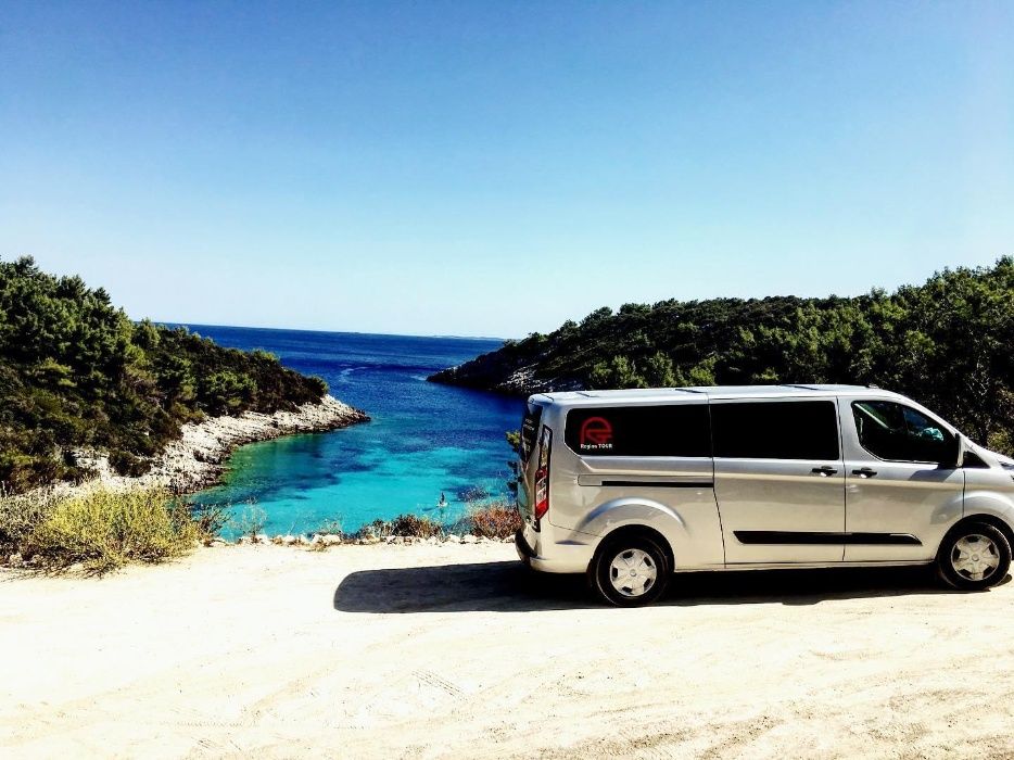 Wypożyczalnia samochodów 9 osobowych, wynajem samochodu osobowego