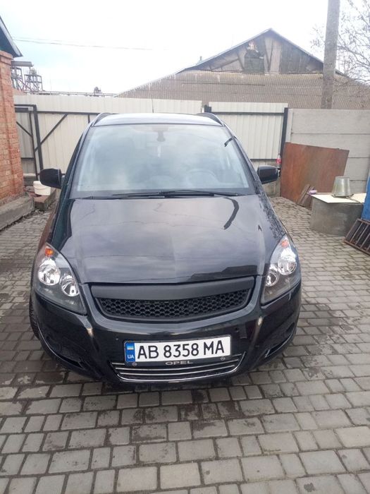 Продам Opel Zafira 2013