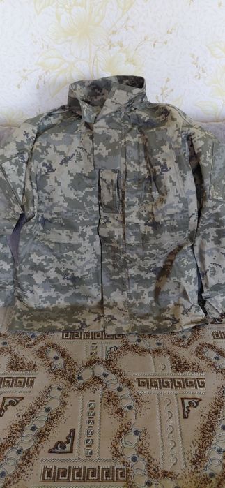 Чоловічий костюм