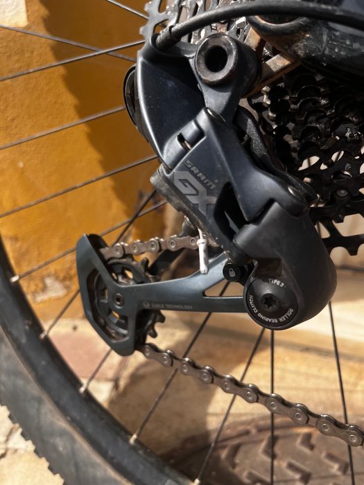 Coluer Poison Btt