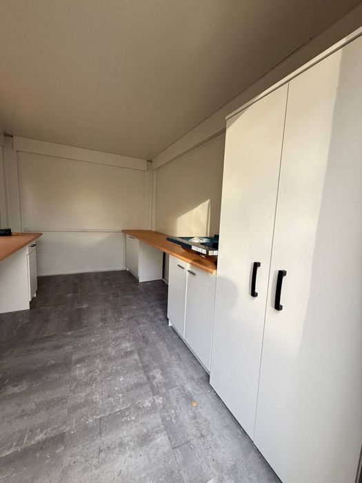 Kontener gastronomiczny 4x2,5m