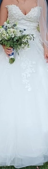 Vestido de noiva de princesa trabalhado