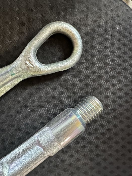 Крюк буксировочний bmw x5 g05,bmw x7 g07,bmw x6 g06,as795389703